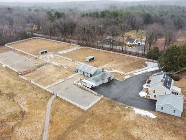 190 Hardwick, Petersham, MA 01366