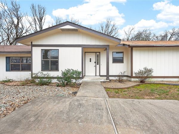 18 Eleanor Lane, Bella Vista, AR 72714