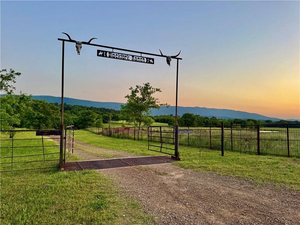 35871 Blackfork Trail , Mena, AR 71953