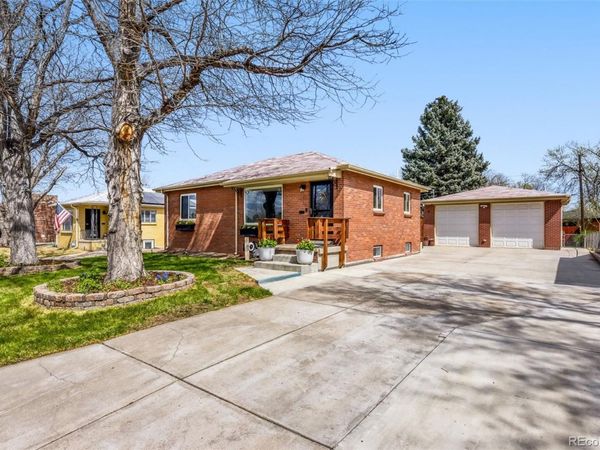 2568 S Zurich Court , Denver, CO 80219