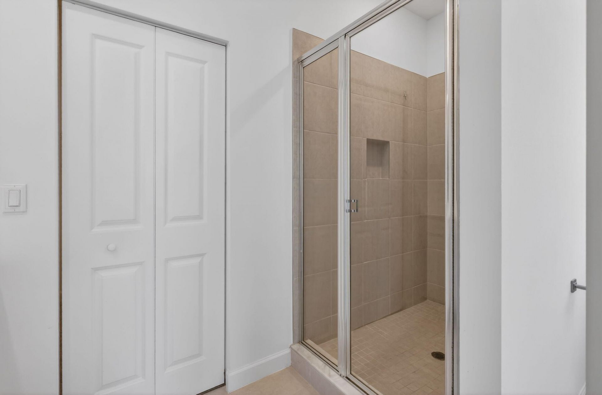 211 SE Woodbark Street, Port Saint Lucie, FL 34984 Photo