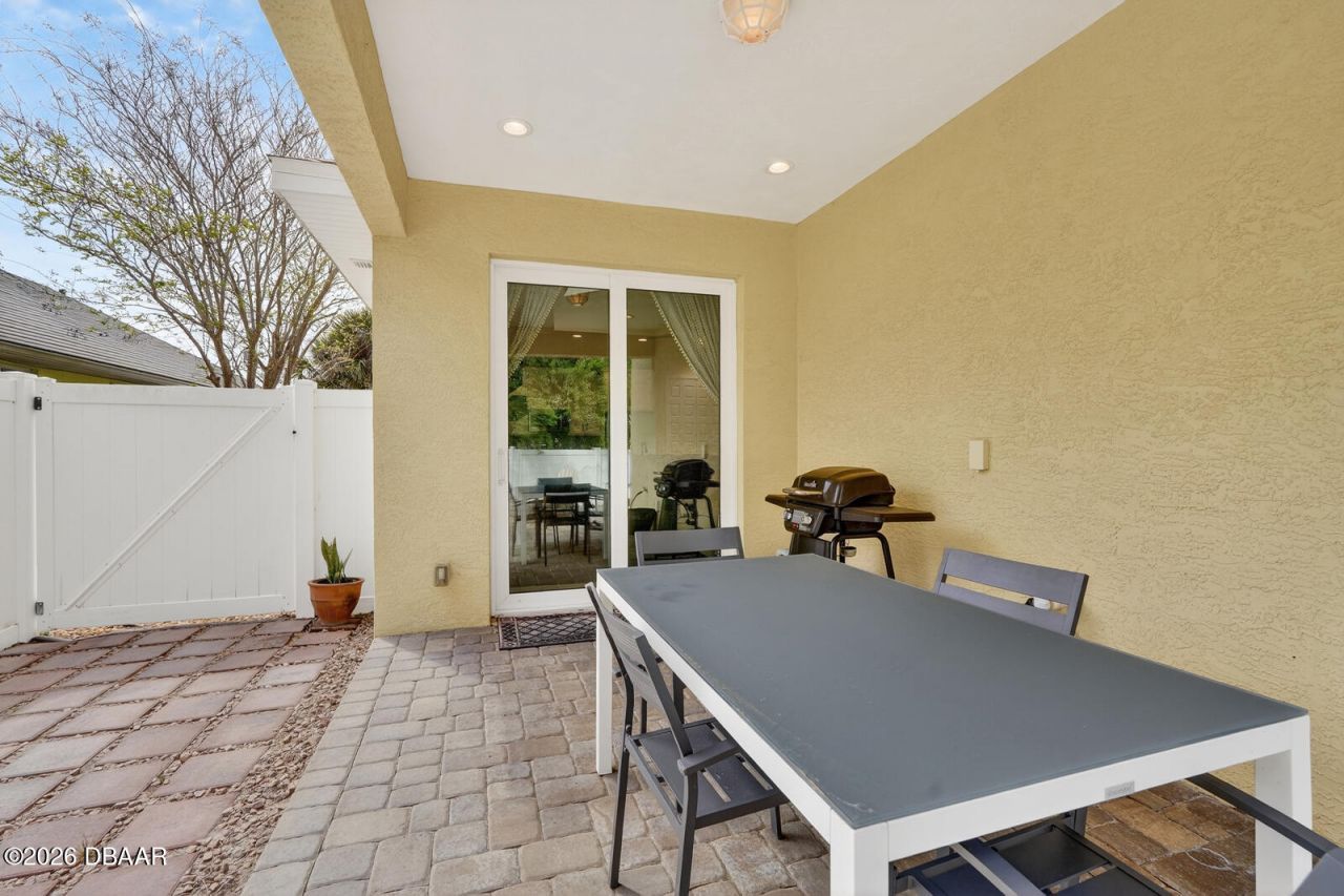 141 Capri Drive, Ormond Beach, FL 32176 Photo