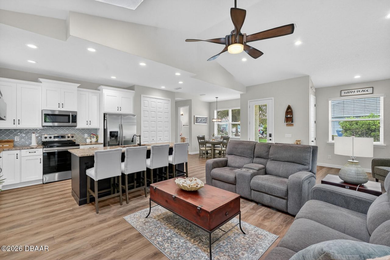 141 Capri Drive, Ormond Beach, FL 32176 Photo