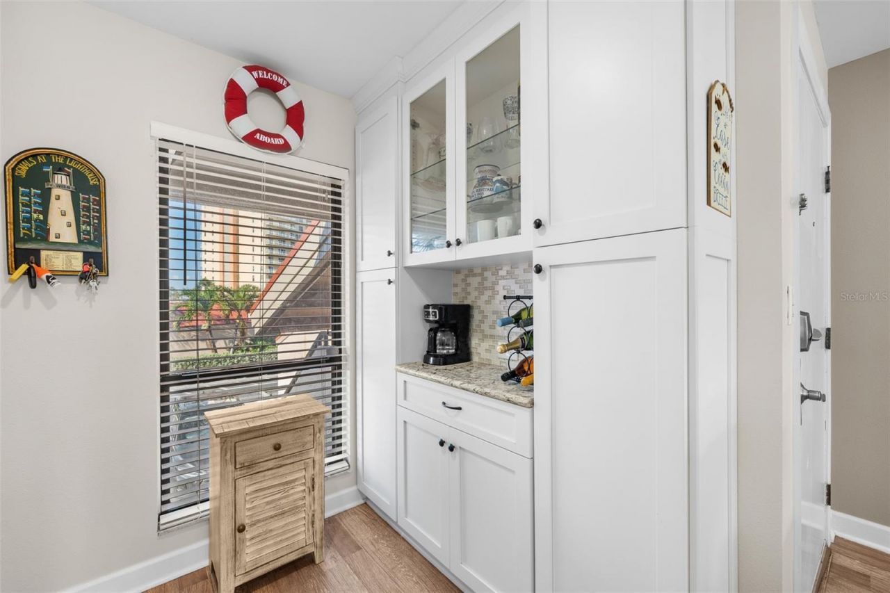 4750 Brittany Drive S, Unit 126, Saint Petersburg, FL 33715 Photo