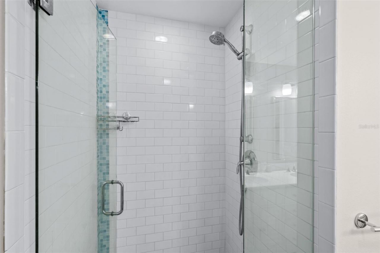 4750 Brittany Drive S, Unit 126, Saint Petersburg, FL 33715 Photo