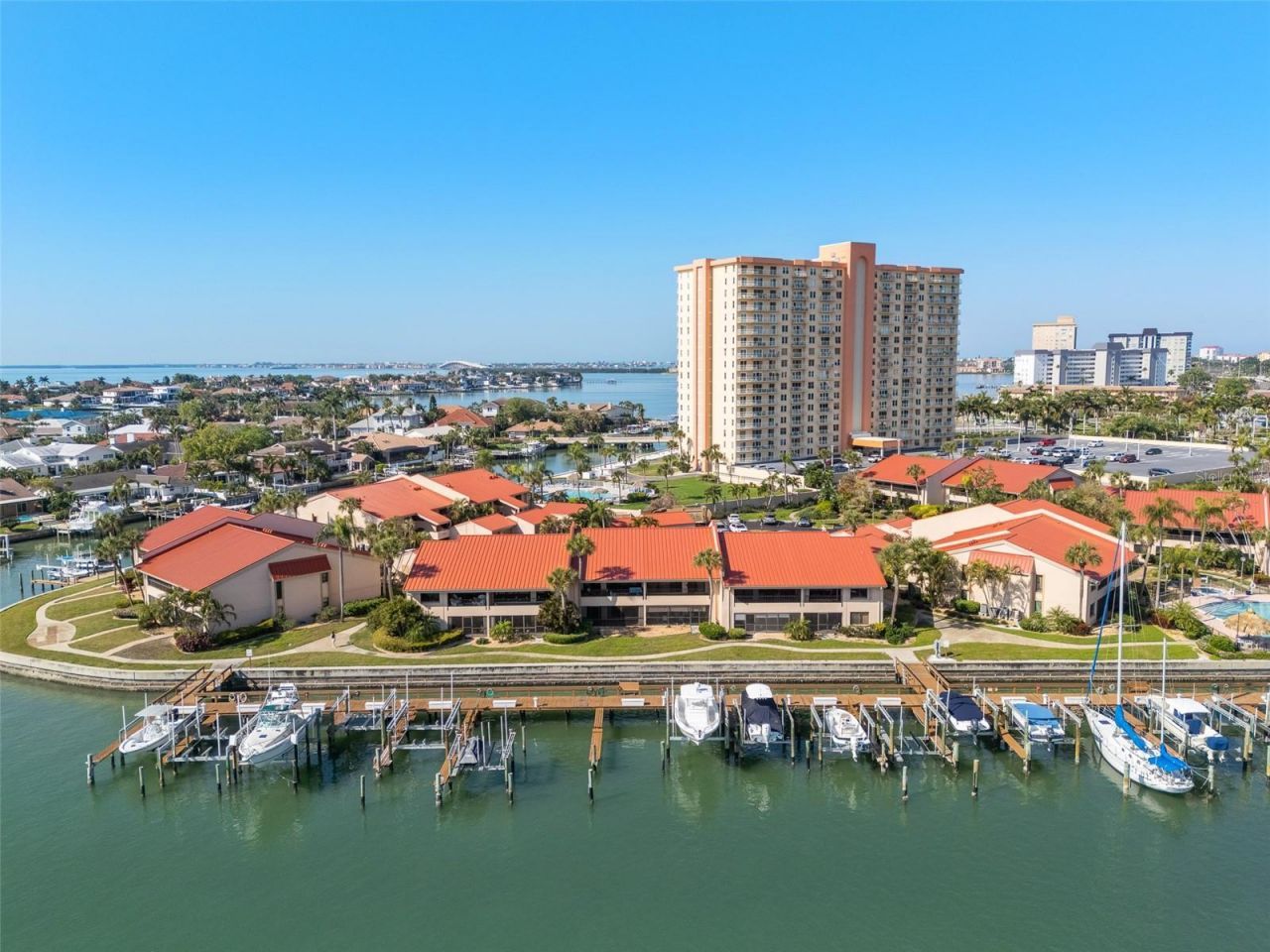 4750 Brittany Drive S, Unit 126, Saint Petersburg, FL 33715 Photo