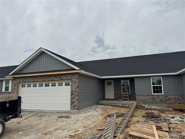 114 Grindstone Court, Moscow Mills, MO 63362