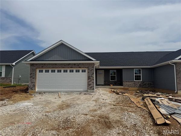 114 Grindstone Court, Moscow Mills, MO 63362