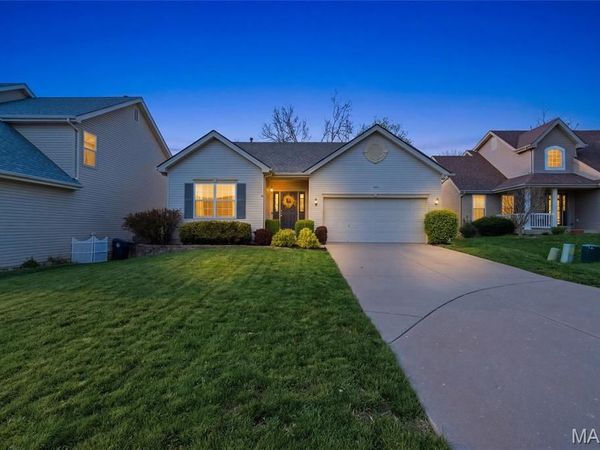 907 Daffodil Trail, O'Fallon, MO 63368