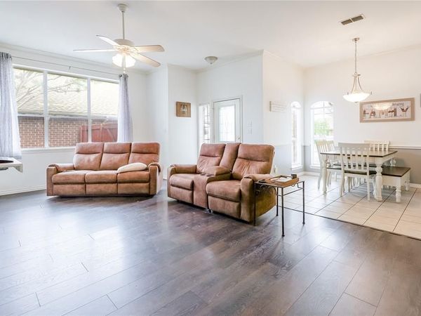 721 Azalea Trail, Waxahachie, TX 75165