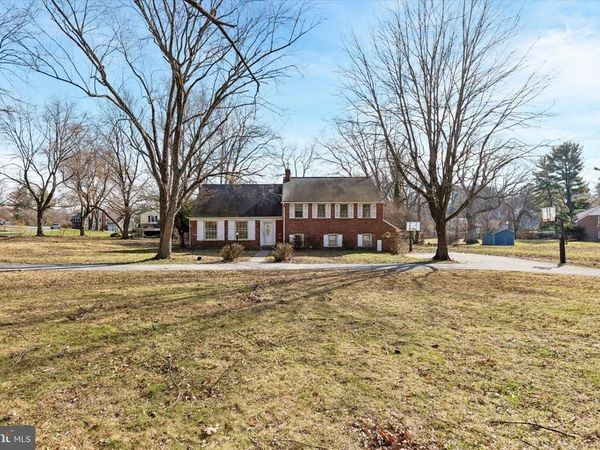 1450 THOMAS ROAD , WAYNE, PA 19087