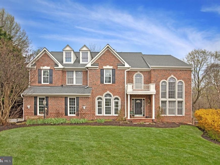 12 Selsed Garth, Lutherville Timonium, MD 21093 Main Photo