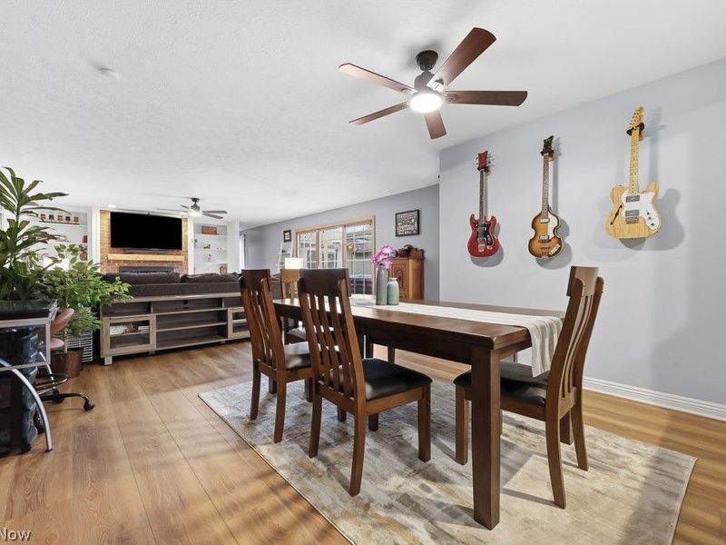 22144 Meadowsouth Court, Strongsville, OH 44149 Photo 12