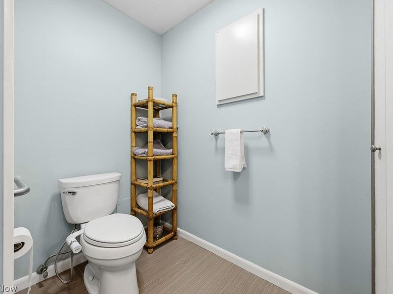 22144 Meadowsouth Court, Strongsville, OH 44149 Photo 31