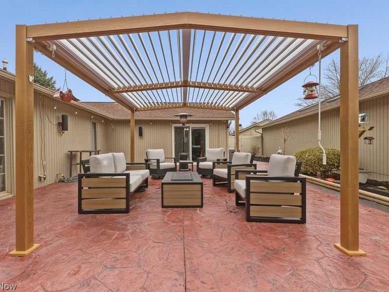 22144 Meadowsouth Court, Strongsville, OH 44149 Photo 36