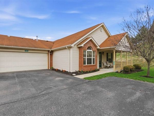 380 Allandale Dr , Bethel Park, PA 15102
