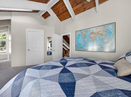 826 E Mountain Ridge Road, Lake Almanor, CA 96137 Photo