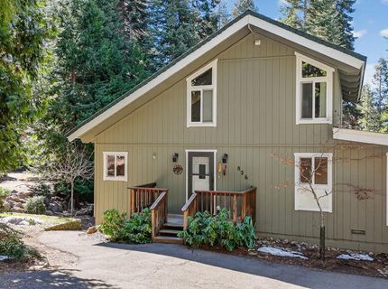 826 E Mountain Ridge Road, Lake Almanor, CA 96137 Photo