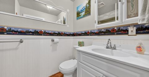 826 E Mountain Ridge Road, Lake Almanor, CA 96137 Photo