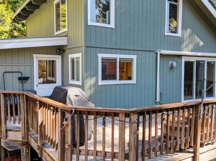 826 E Mountain Ridge Road, Lake Almanor, CA 96137 Photo