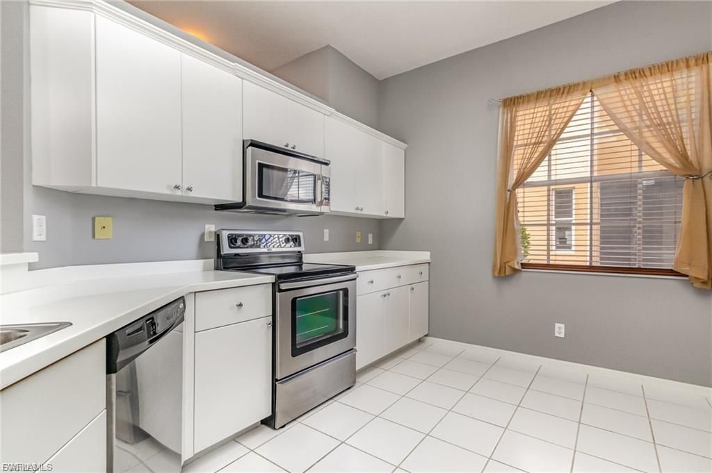 2684 Sunset Lake Dr , Cape Coral, FL 33909 Photo