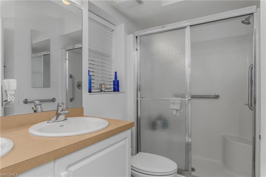 26800 Rosewood Pointe Ln, Unit 204, Bonita Springs, FL 34135 Photo