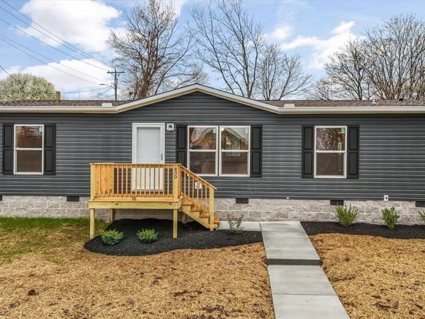 400 Park St, Athens, TN 37303