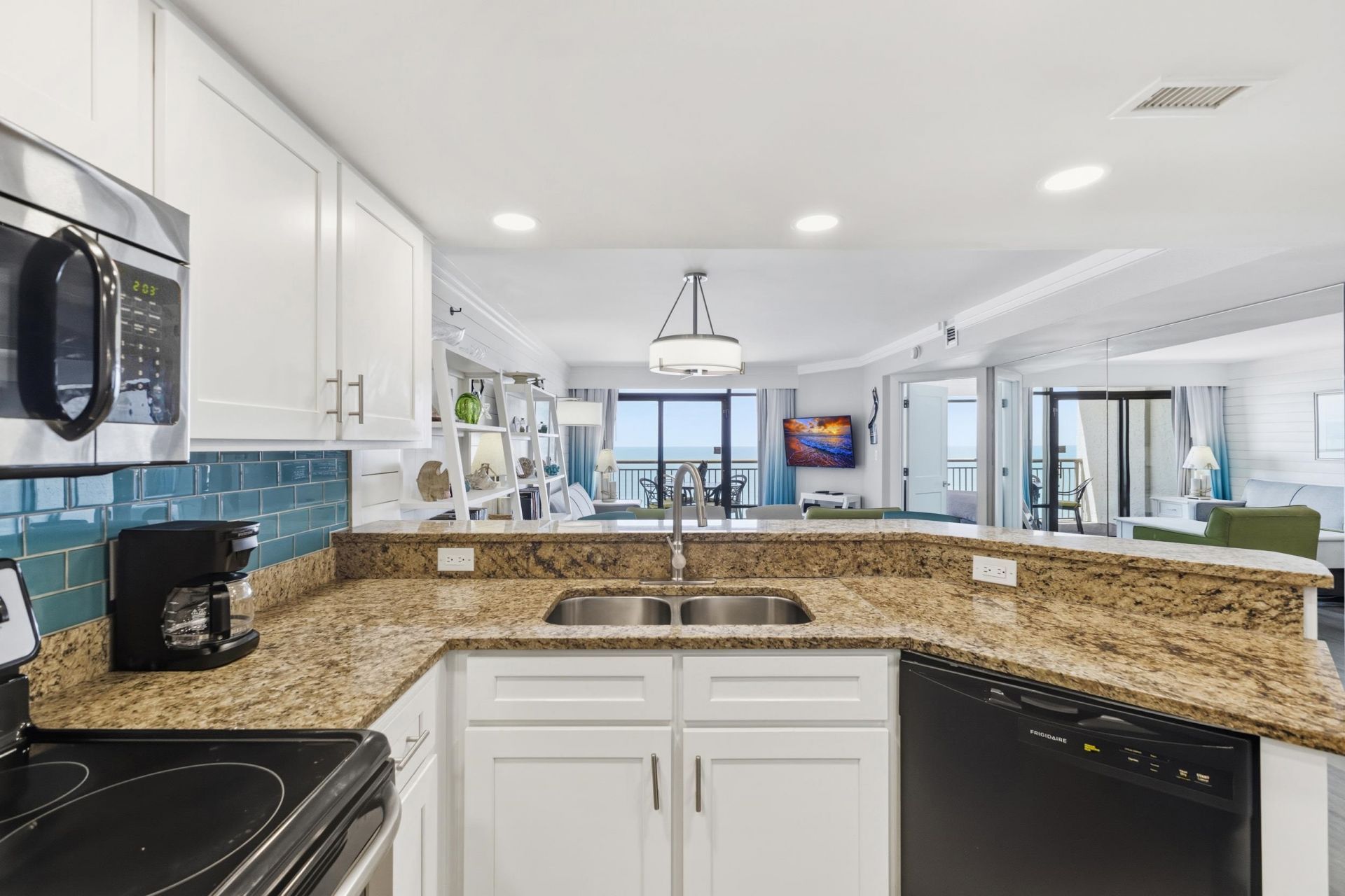 7200 N Ocean Blvd.  Photo 16