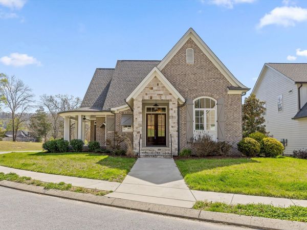 2361 Weeping Willow Drive, Ooltewah, TN 37363