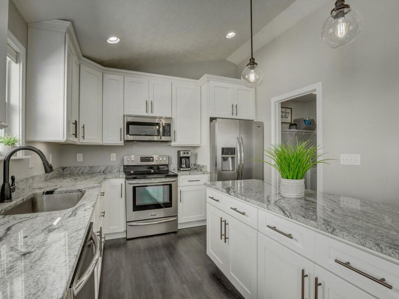 7500 Harvestdale Lane, Florence, KY 41042 Photo 10