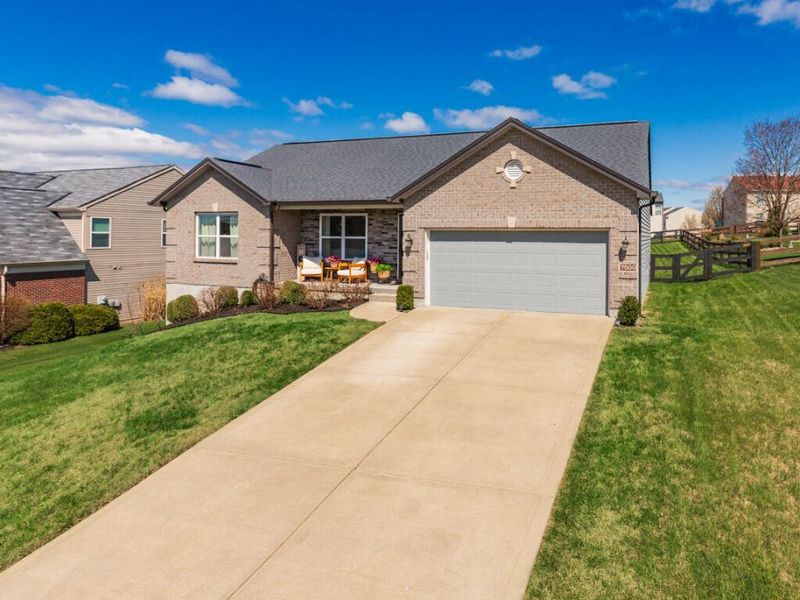 7500 Harvestdale Lane, Florence, KY 41042 Photo 2