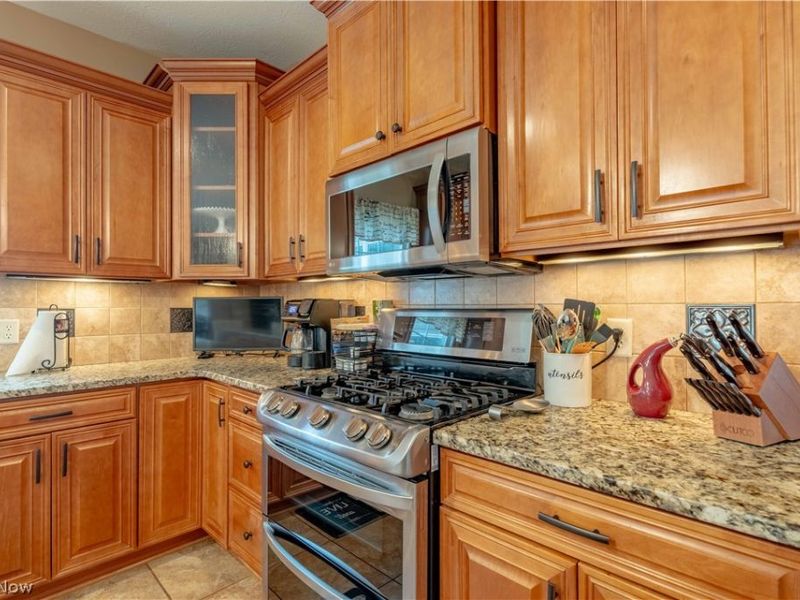 6607 Woodbridge Circle NW, Massillon, OH 44646 Photo 21