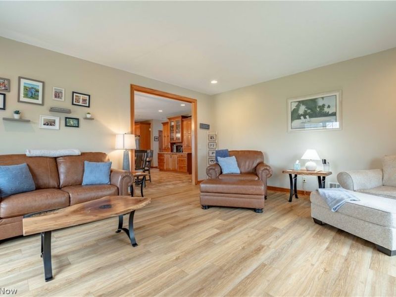 6607 Woodbridge Circle NW, Massillon, OH 44646 Photo 24