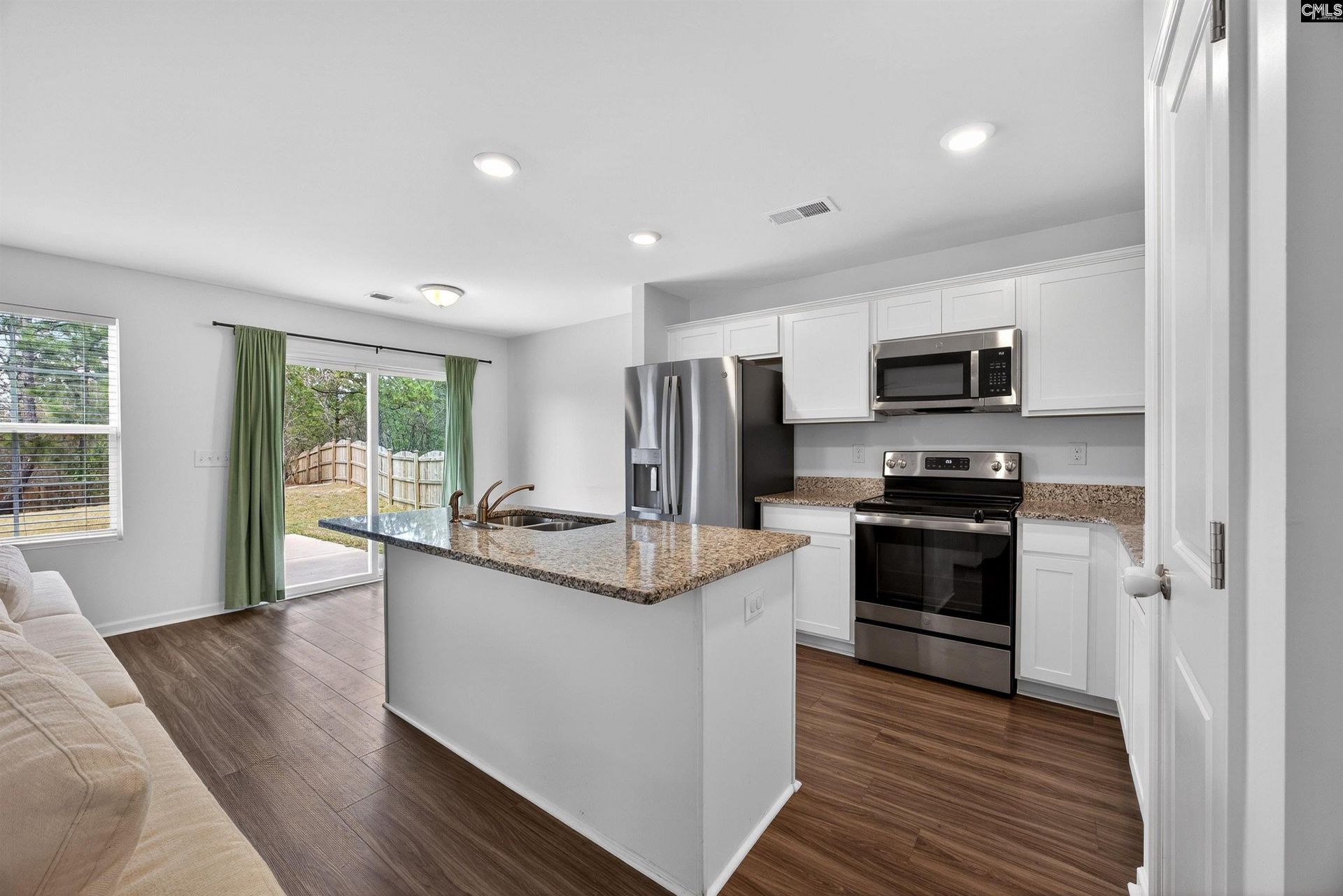 2410 Trakand Drive  Photo 14