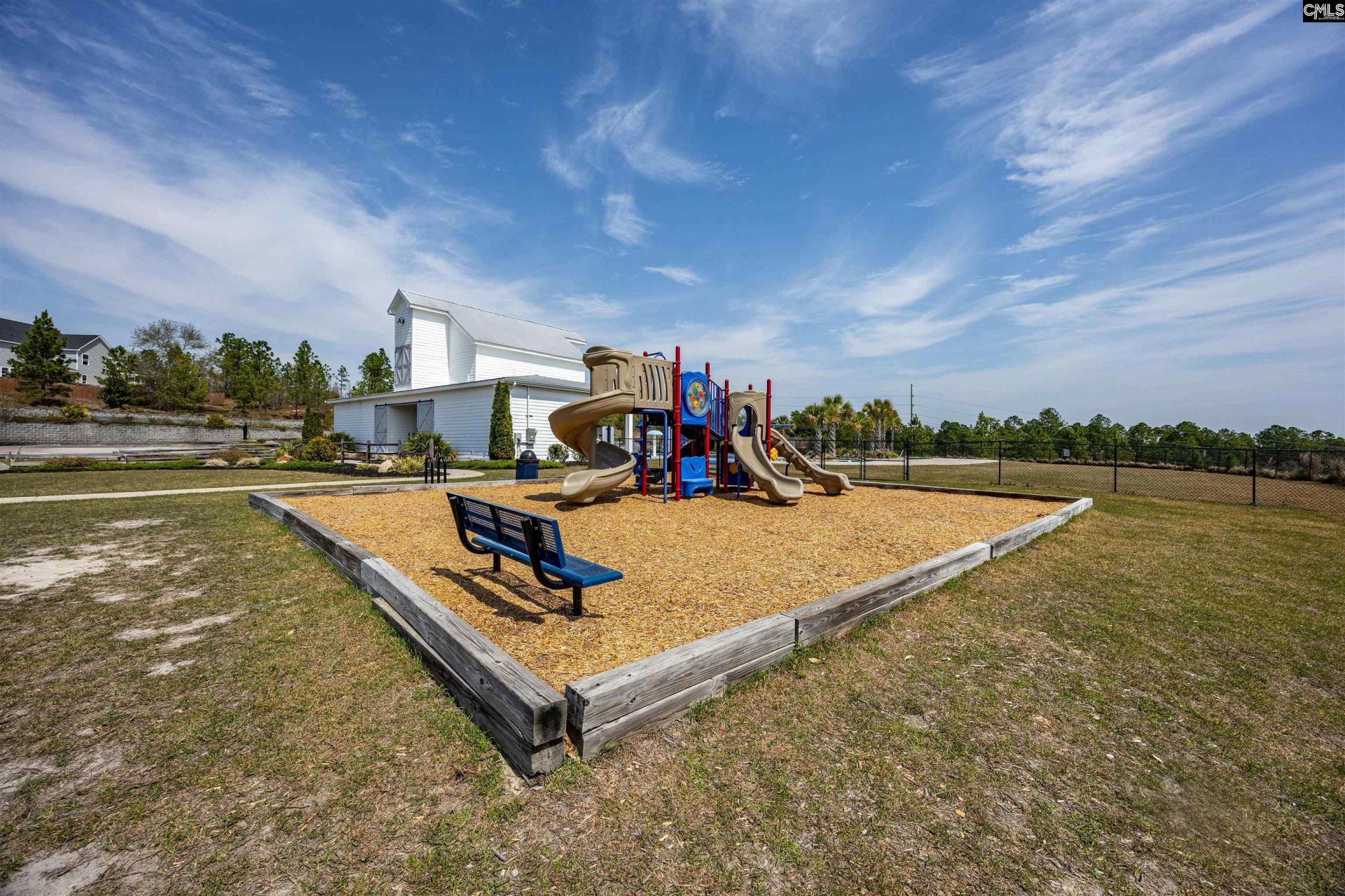 2410 Trakand Drive  Photo 37