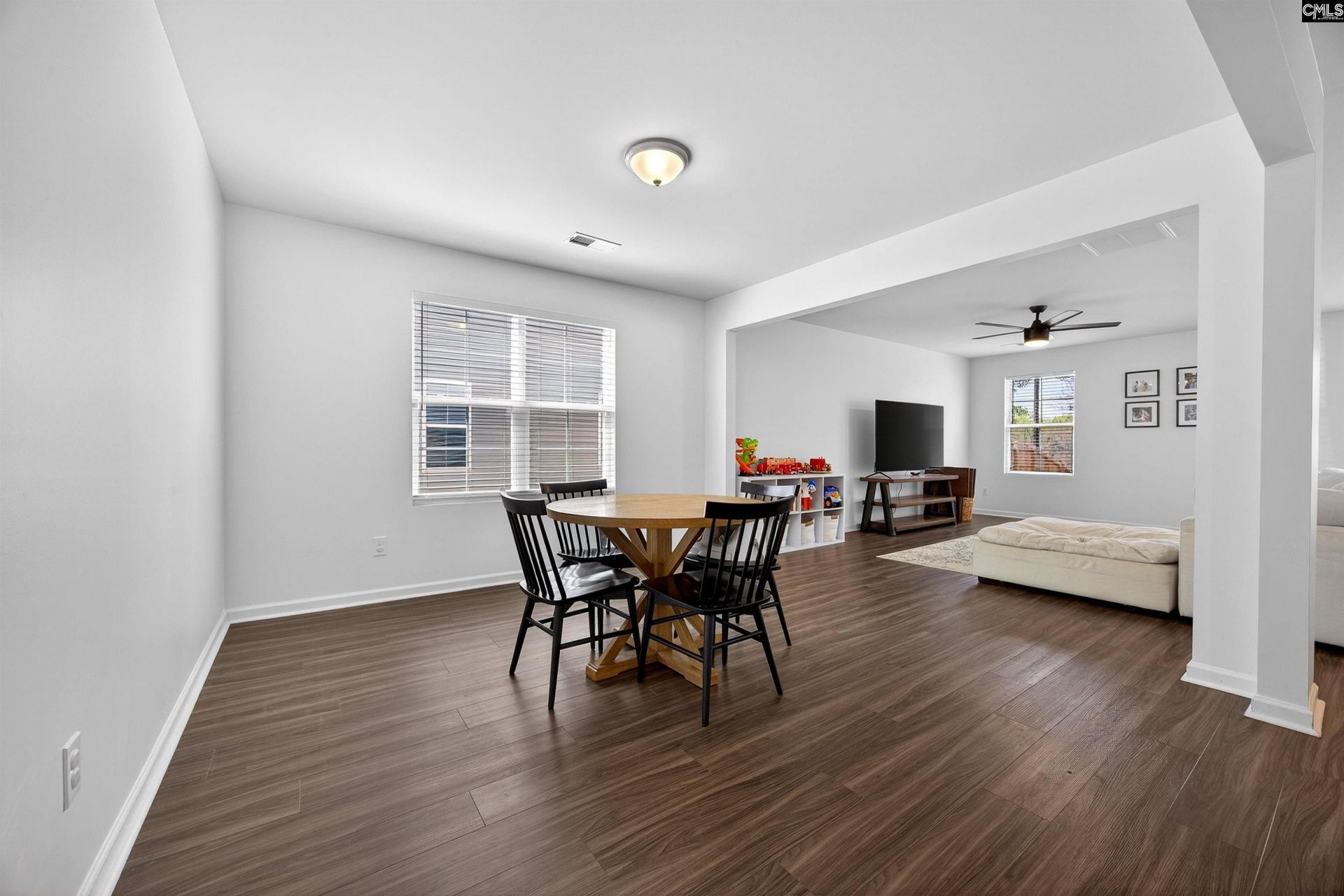 2410 Trakand Drive  Photo 6