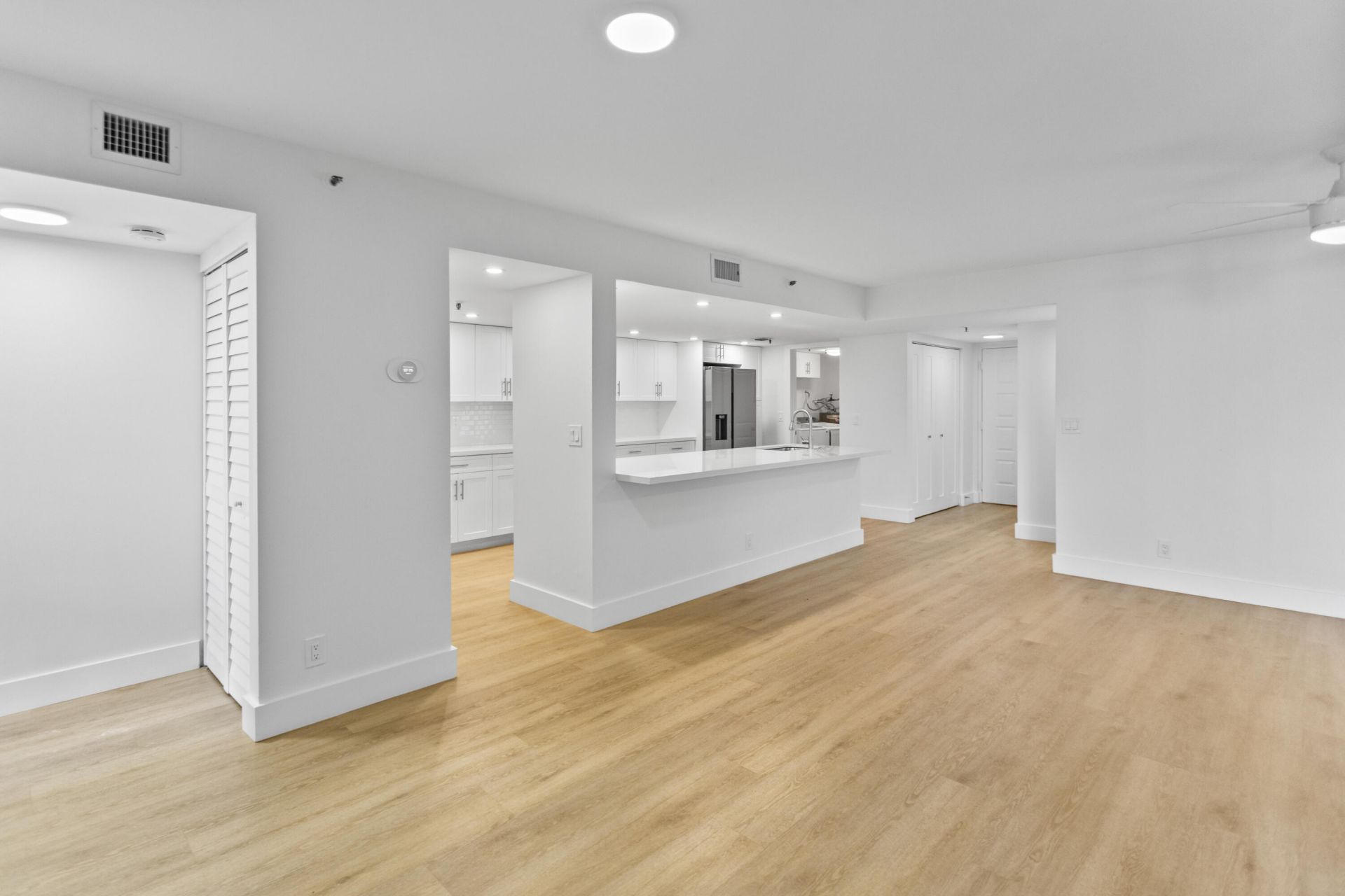 955 Egret Circle, Unit 504, Delray Beach, FL 33444 Photo