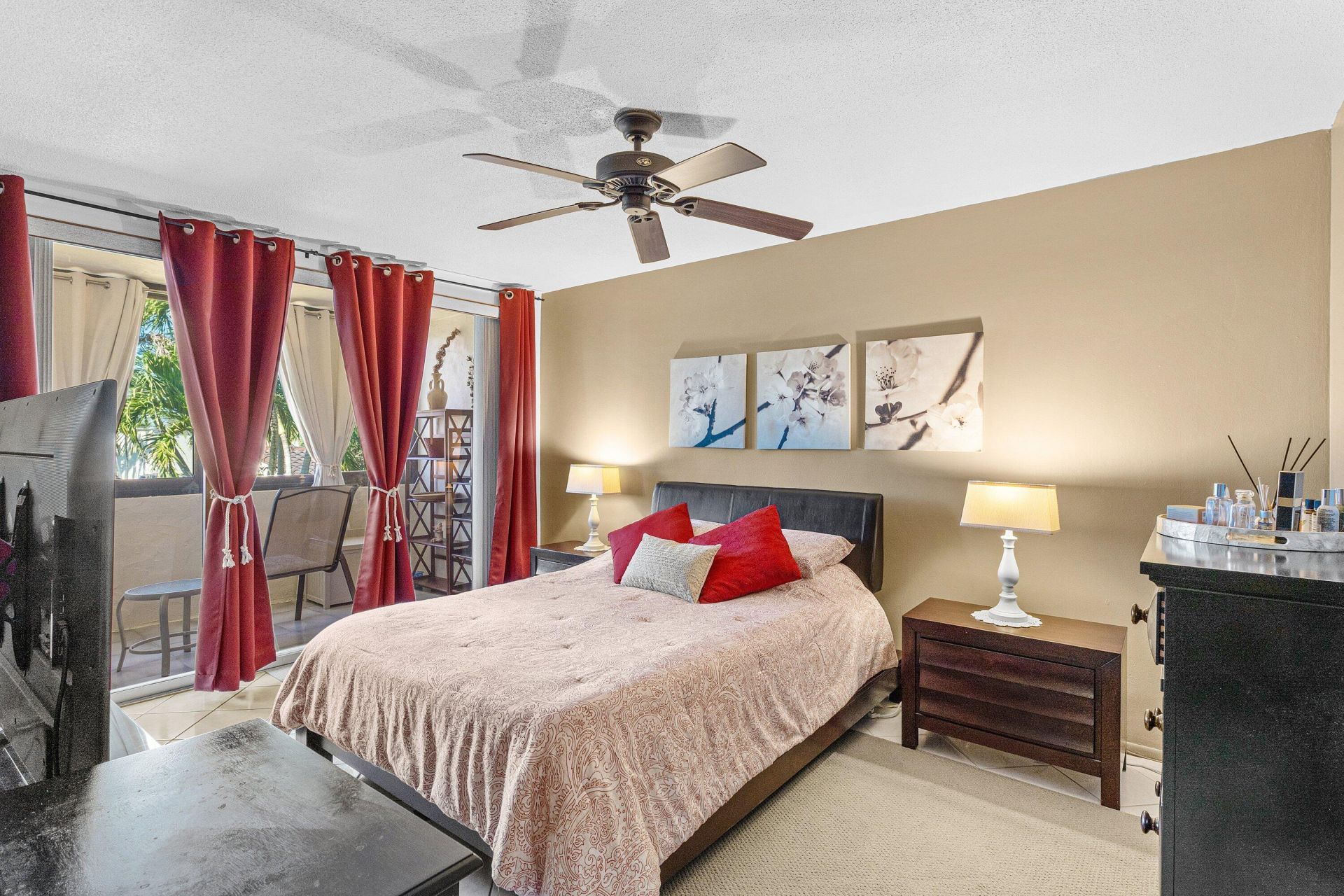 2561 Boundbrook Boulevard, Unit 209, Palm Springs, FL 33406 Photo