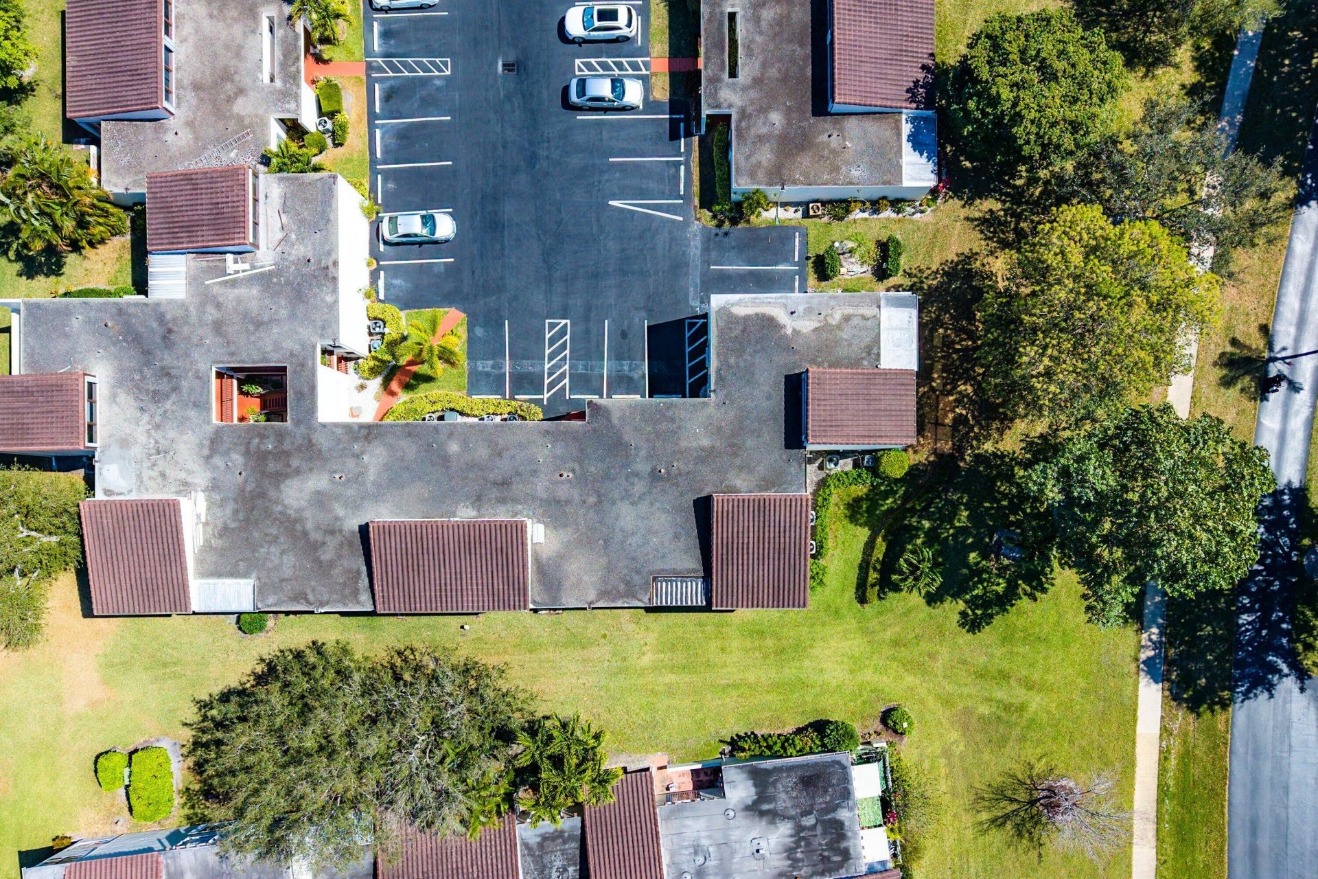 2561 Boundbrook Boulevard, Unit 209, Palm Springs, FL 33406 Photo