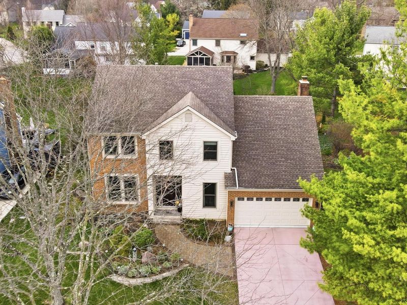 718 Westray Drive, Westerville, OH 43081 Photo 2