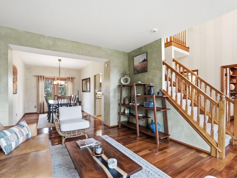 718 Westray Drive, Westerville, OH 43081 Photo 9