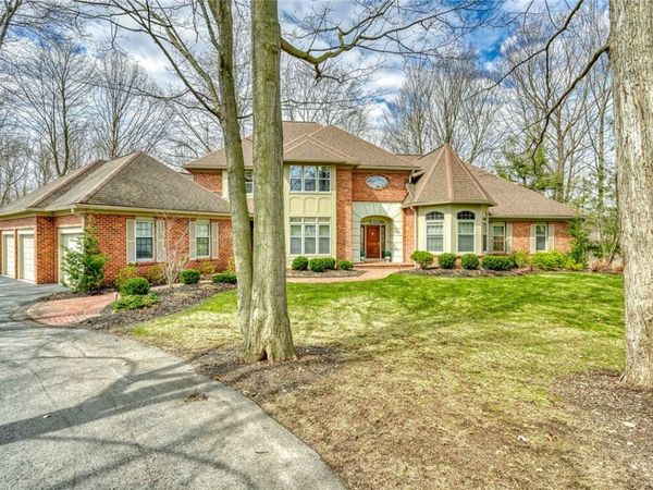 12 Buck Thorn, Victor, NY 14564