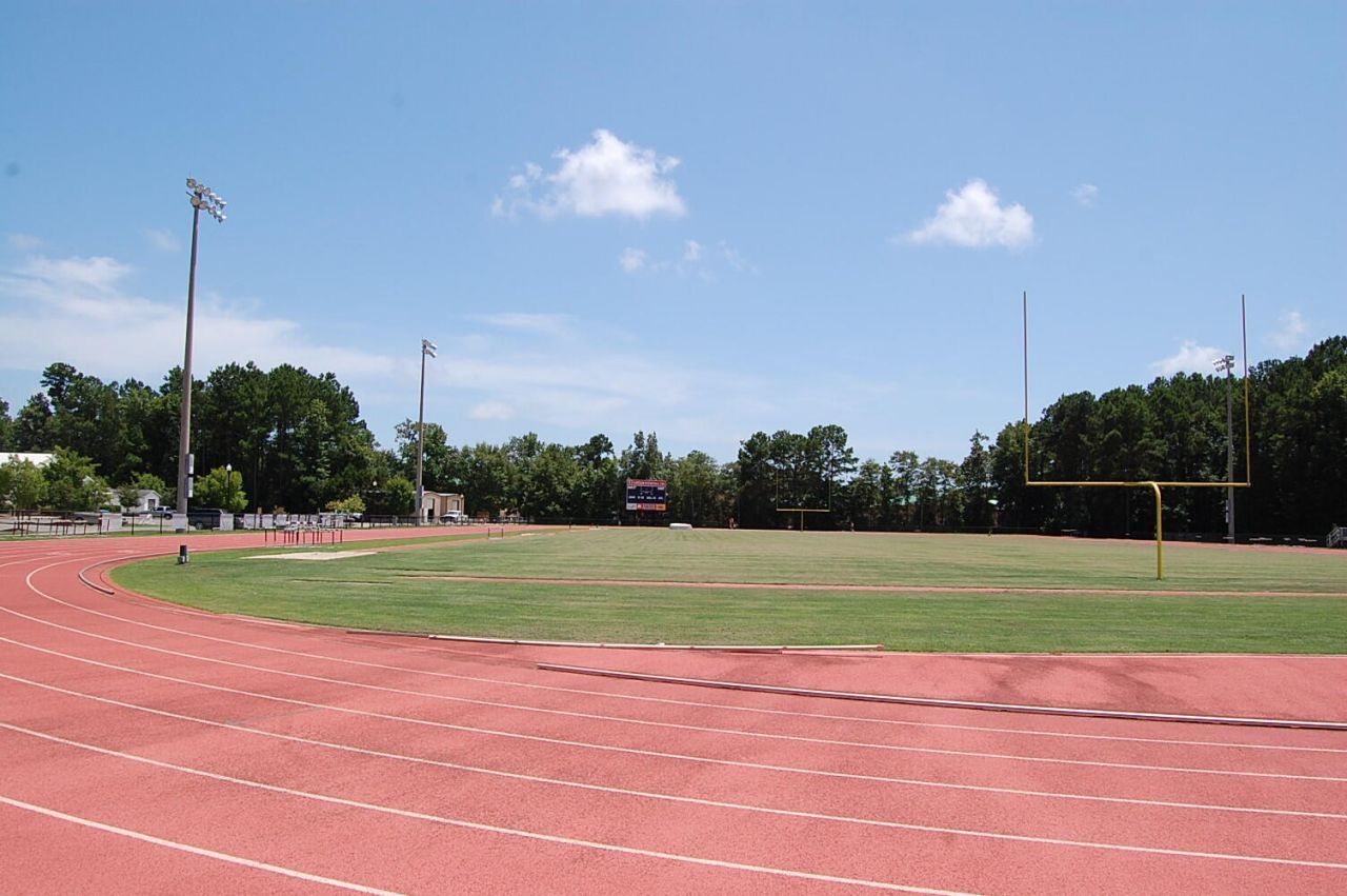 1462 Clarendon Way Photo 38