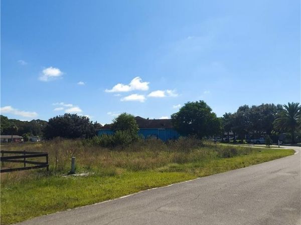 2189 Lincoln Park AVE , ALVA, FL 33920