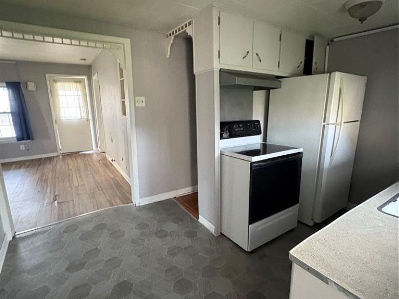 237 Race Avenue, Byesville, OH 43723 Photo 17