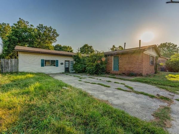 121 E Pecan Street, Blytheville, AR 72315