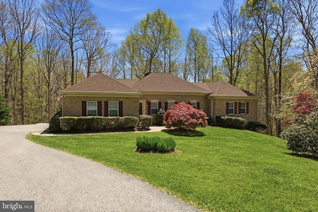 3112 WHISPERING DRIVE , PRINCE FREDERICK, MD 20678