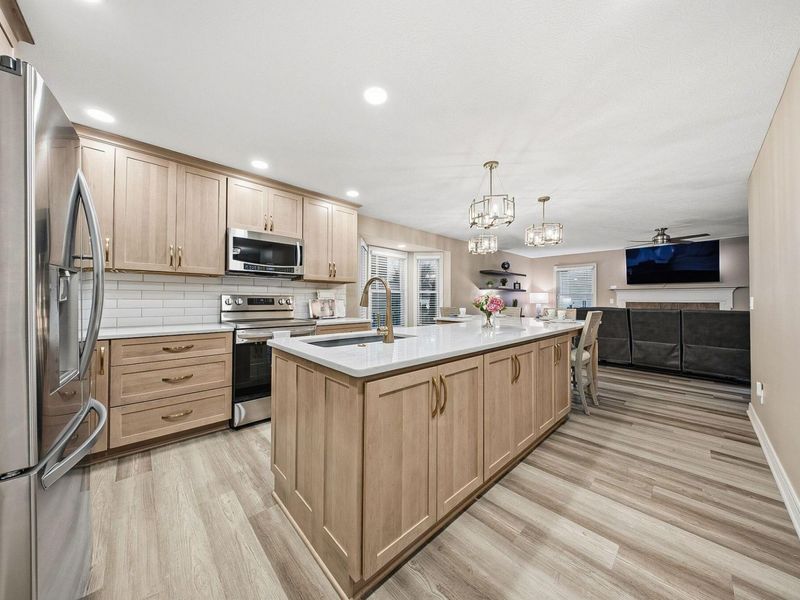 565 Apple Valley Circle, Delaware, OH 43015 Photo 10