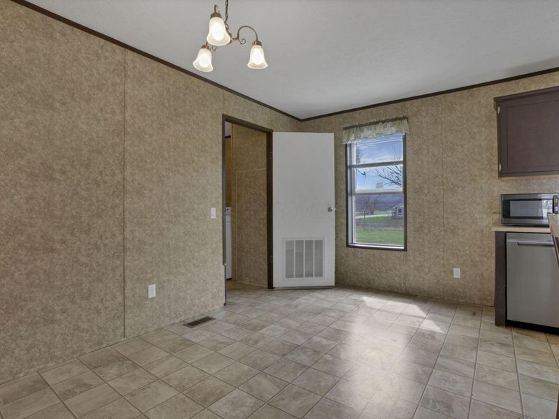 2975 State Route 93 NE, Crooksville, OH 43731 Photo 11