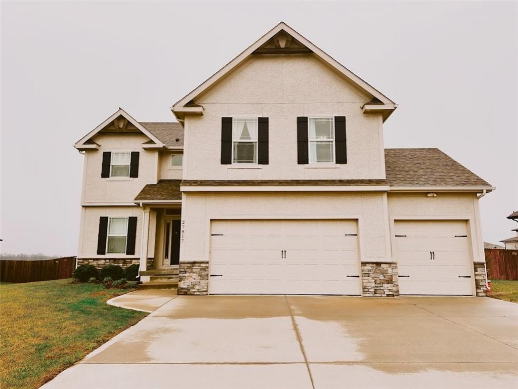 27817 E 133rd Street, Lake Lotawana, MO 64086 Main Photo